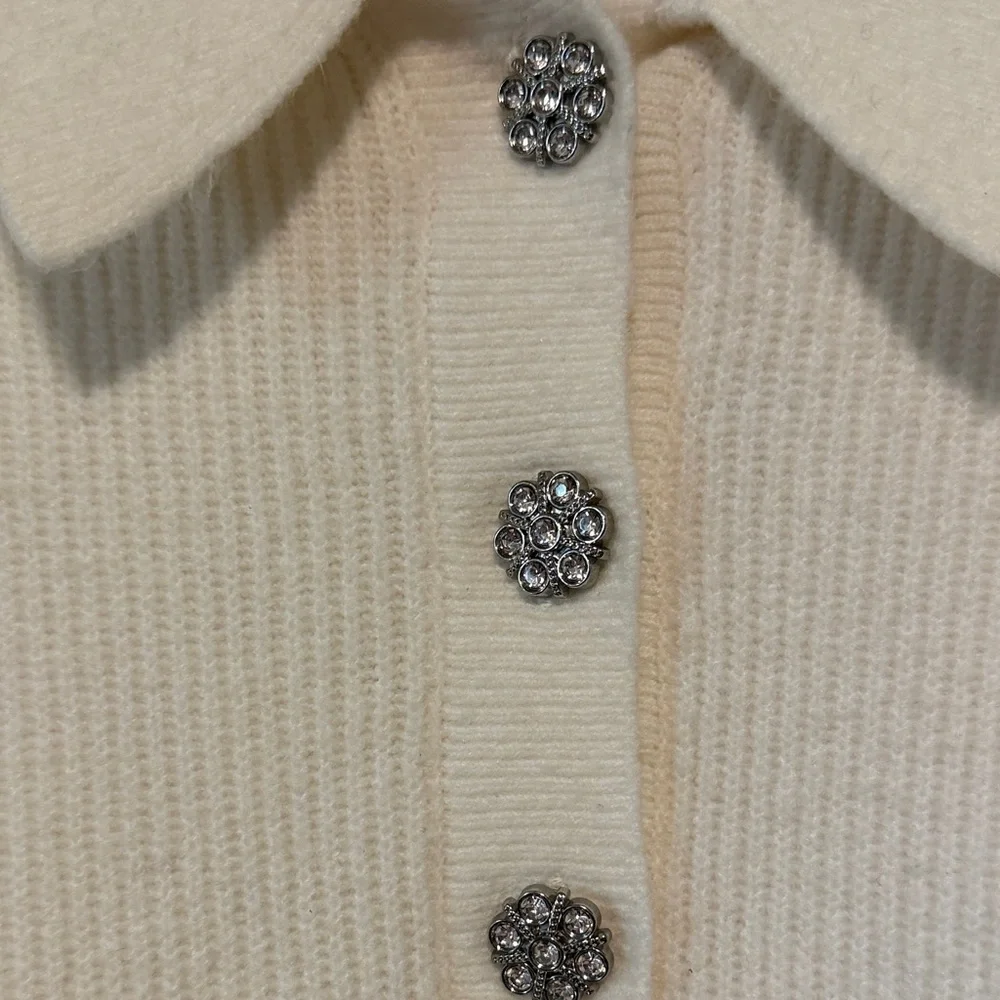 LOFT Cream Collared Knit Pullover with Decorative Buttons - Picture 3 of 8